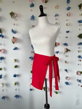 Red Tie-Side sarong swimsuit Skirt